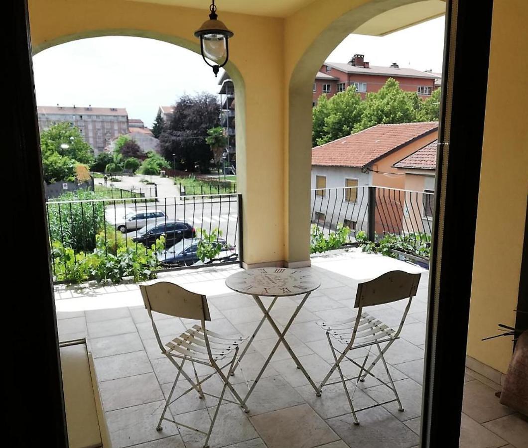 Yellow House Apartment Torino Exterior foto
